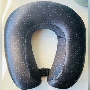 Black Travel Neck Pillow